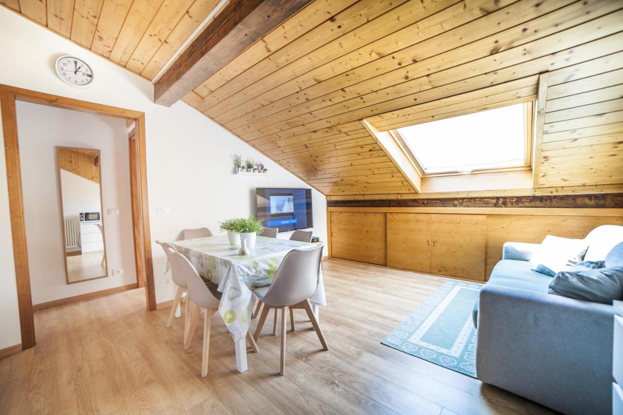 La Mansarda Di Emma Apartman Pinzolo Kültér fotó