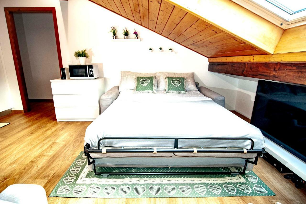 La Mansarda Di Emma Apartman Pinzolo Kültér fotó